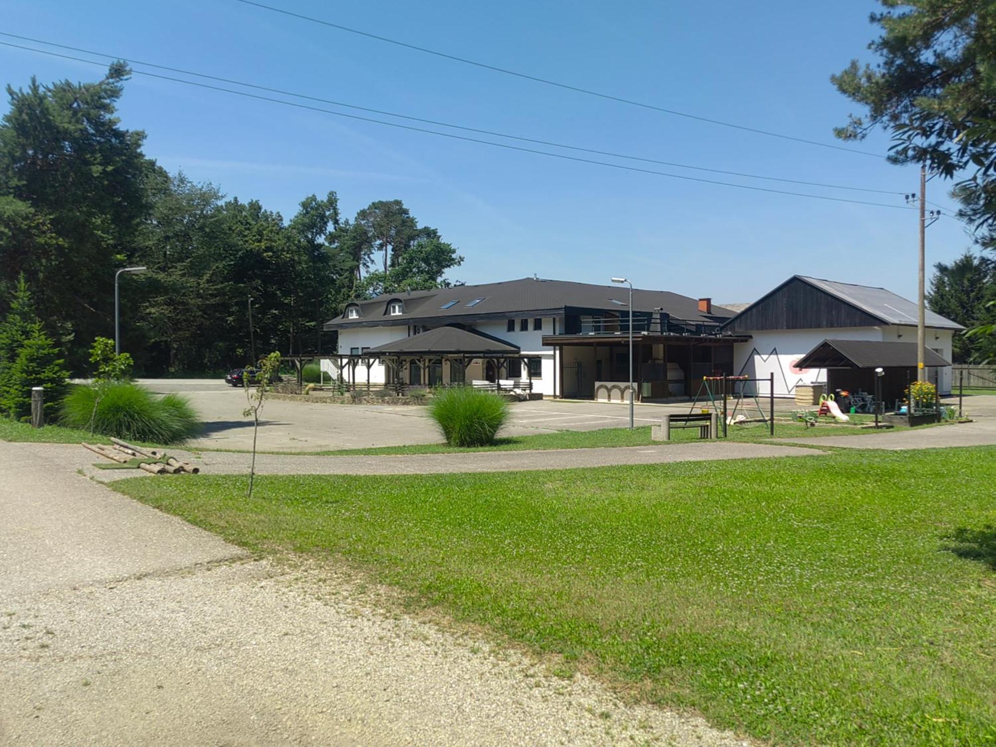 Wow Sleeping Miklavž na Dravskem Polju Exterior foto